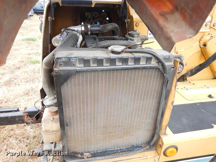 image for item DF1986 2003 Vermeer BC1000XC wood chipper