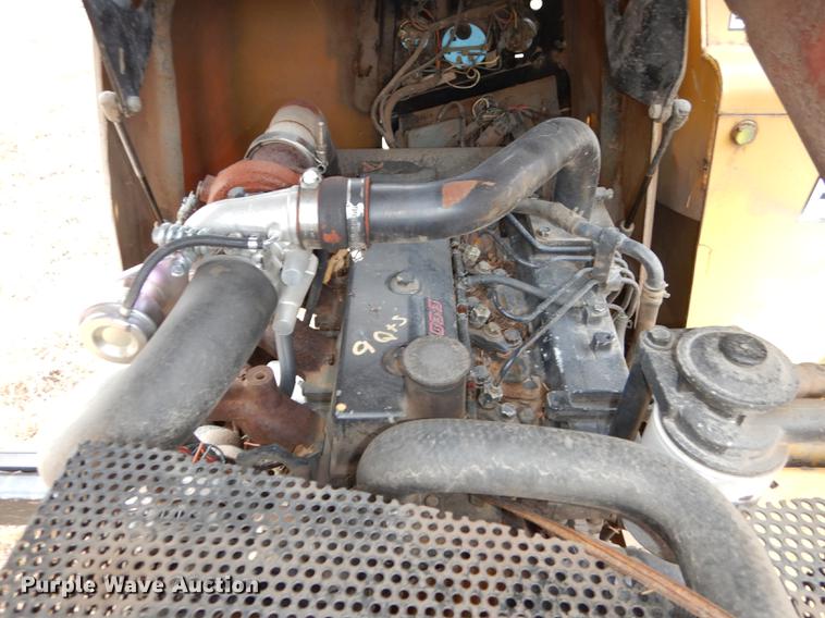 image for item DF1986 2003 Vermeer BC1000XC wood chipper