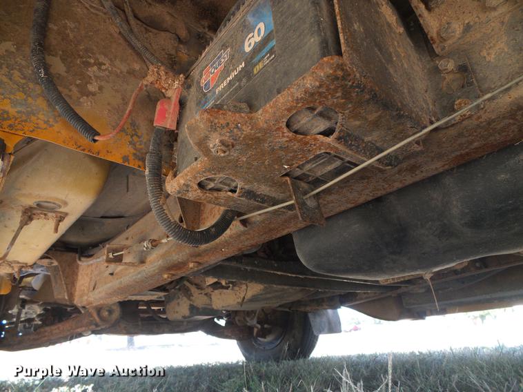 image for item DF2767 2001 Chevrolet Express 3500 Cargo school bus