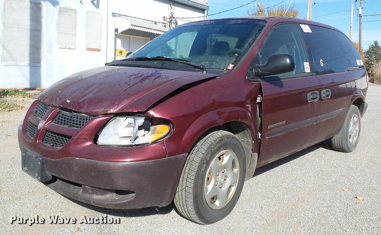 image for item DF2813 2001 Dodge Caravan SE van