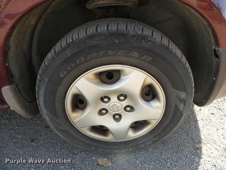 image for item DF2813 2001 Dodge Caravan SE van