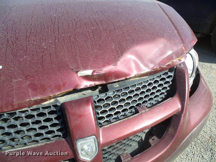 image for item DF2813 2001 Dodge Caravan SE van