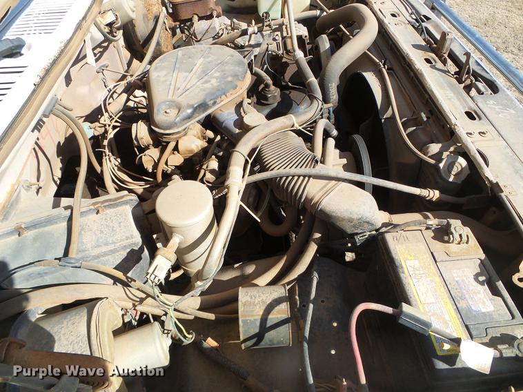 image for item DF2814 1981 Ford F150 Custom pickup truck