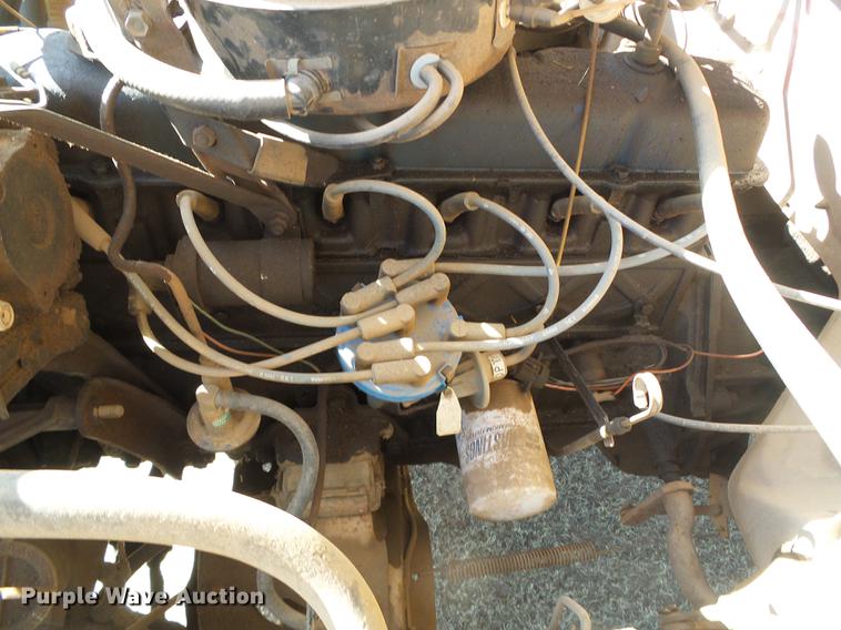 image for item DF2814 1981 Ford F150 Custom pickup truck