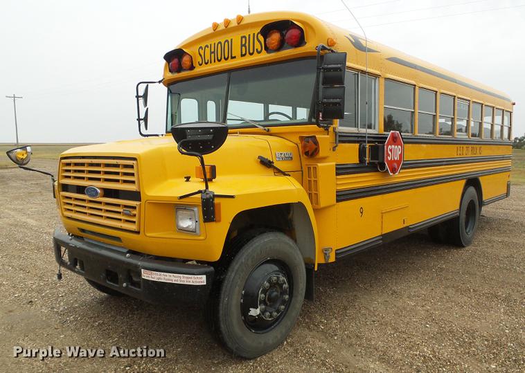 image for item DF2815 1993 Ford B700 Blue Bird school bus