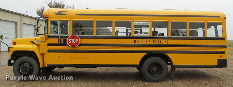 image for item DF2815 1993 Ford B700 Blue Bird school bus