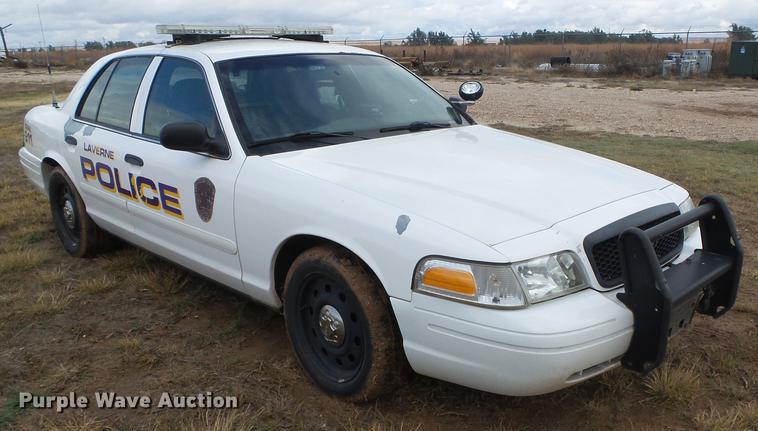 image for item DF2817 2007 Ford Crown Victoria Police Interceptor