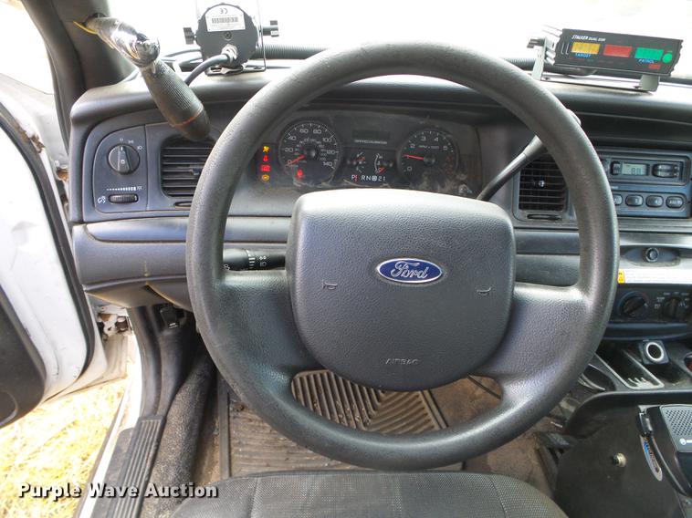 image for item DF2817 2007 Ford Crown Victoria Police Interceptor