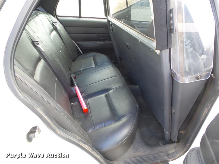 image for item DF2817 2007 Ford Crown Victoria Police Interceptor