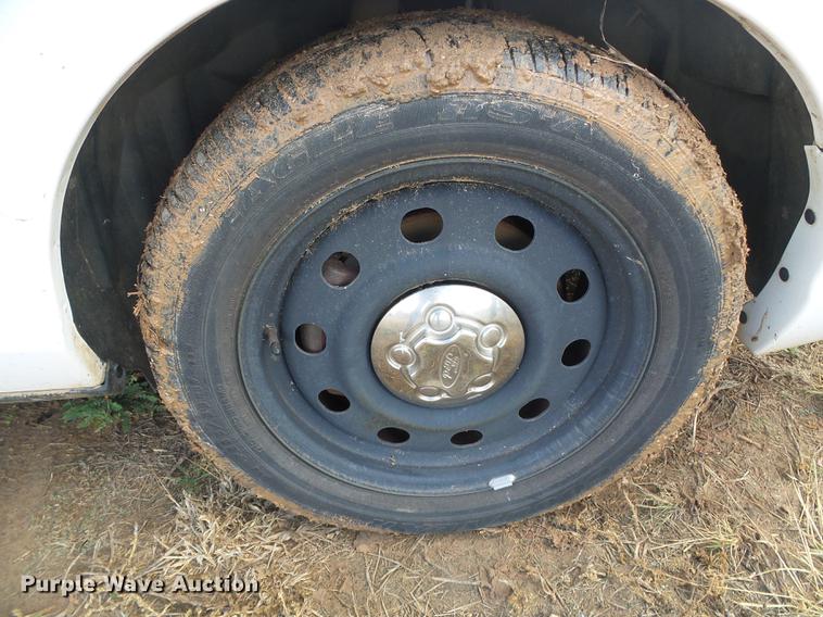 image for item DF2817 2007 Ford Crown Victoria Police Interceptor