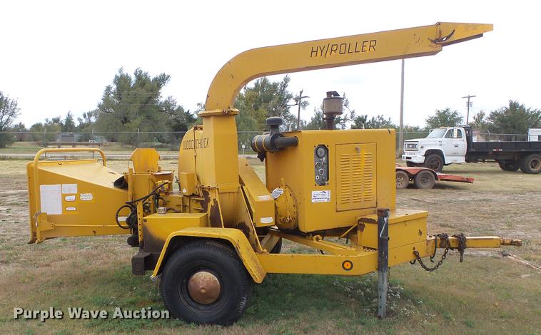 image for item DF2819 Wood Chuck 236D Hy/Roller wood chipper