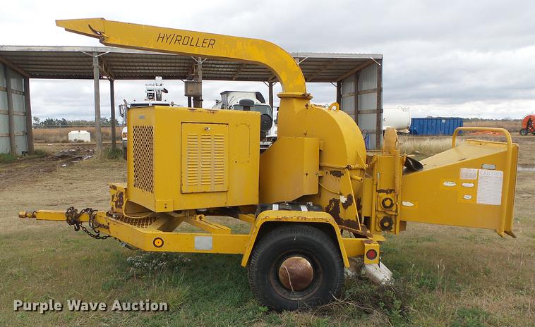 image for item DF2819 Wood Chuck 236D Hy/Roller wood chipper