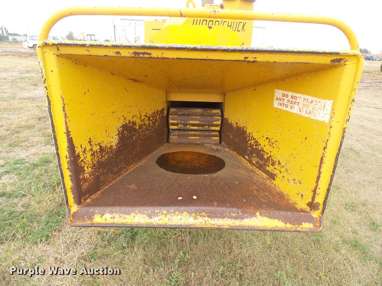 image for item DF2819 Wood Chuck 236D Hy/Roller wood chipper