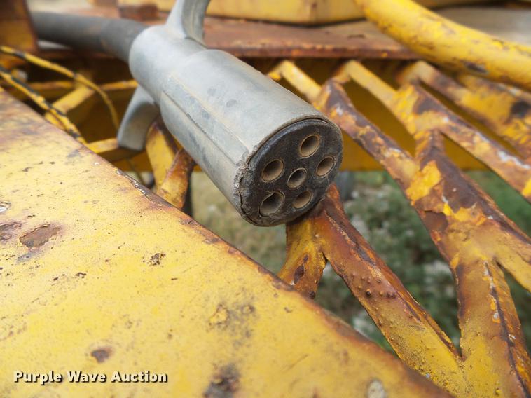 image for item DF2819 Wood Chuck 236D Hy/Roller wood chipper