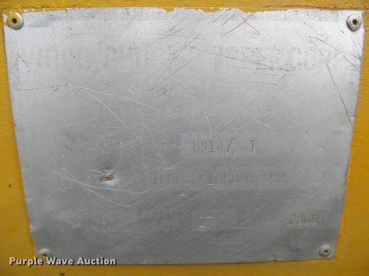 image for item DF2819 Wood Chuck 236D Hy/Roller wood chipper