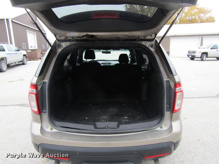 image for item DF3883 2013 Ford Explorer Police Interceptor SUV