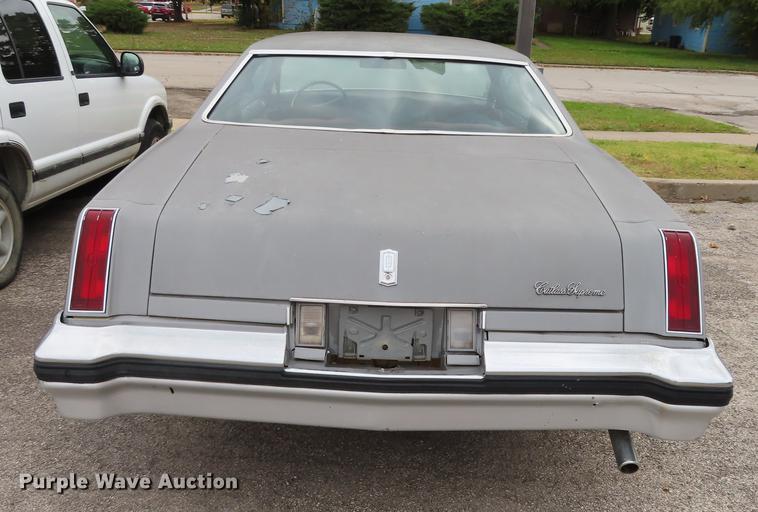 image for item DN9197 1976 Oldsmobile Cutlass Supreme