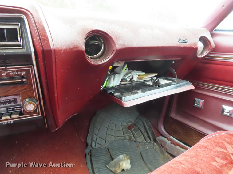 image for item DN9197 1976 Oldsmobile Cutlass Supreme