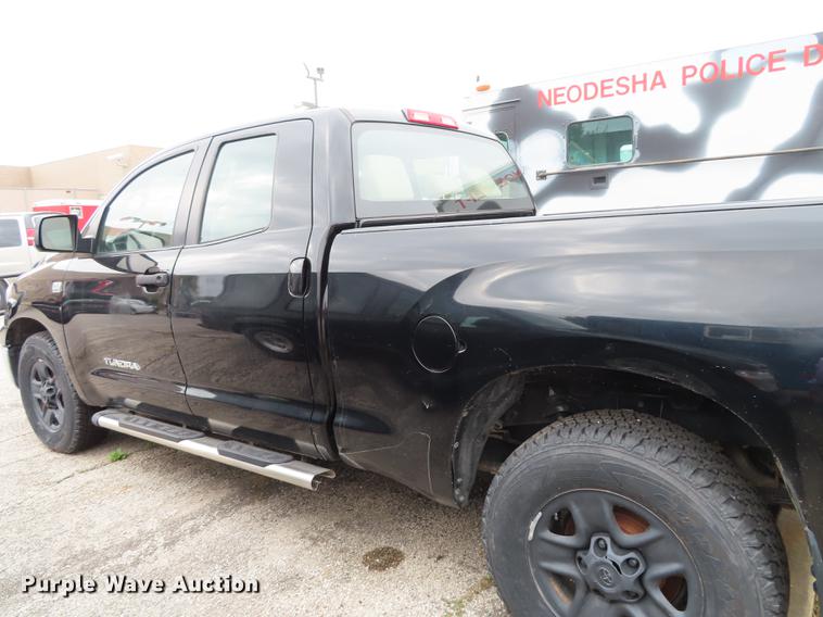 image for item DN9199 2008 Toyota Tundra Double Cab pickup truck