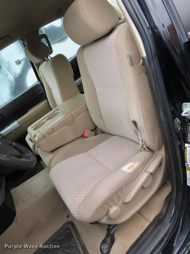 image for item DN9199 2008 Toyota Tundra Double Cab pickup truck