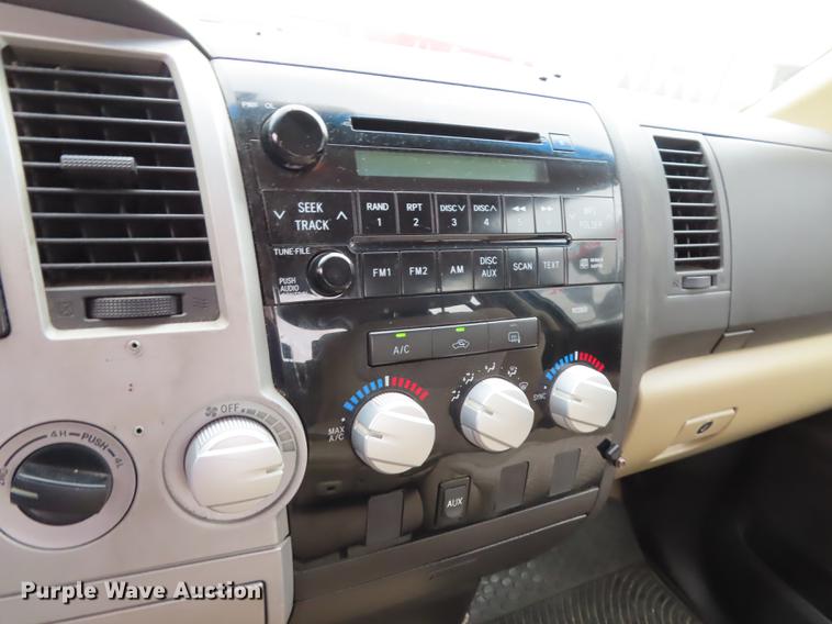 image for item DN9199 2008 Toyota Tundra Double Cab pickup truck