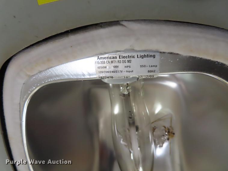 image for item DN9213 Approximately 20 street lights