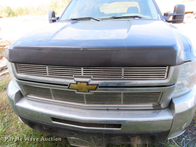 image for item DN9227 2007 Chevrolet Silverado 2500HD Crew Cab pickup truck