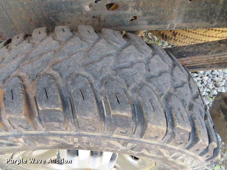 image for item DN9227 2007 Chevrolet Silverado 2500HD Crew Cab pickup truck