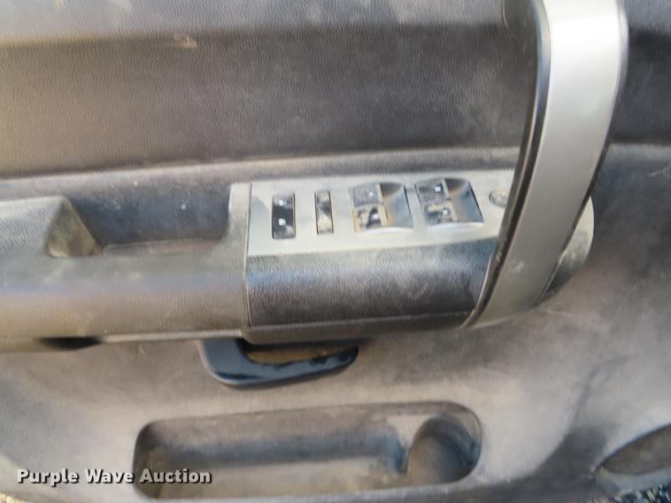 image for item DN9227 2007 Chevrolet Silverado 2500HD Crew Cab pickup truck