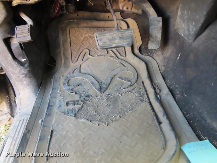 image for item DN9227 2007 Chevrolet Silverado 2500HD Crew Cab pickup truck