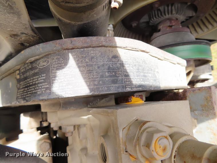 image for item DN9230 1995 Ford L8000 dump truck