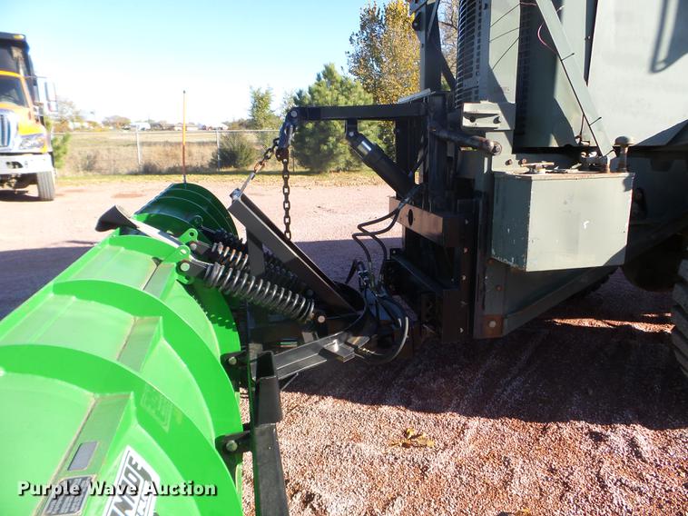 image for item DX9568 1988 Oshkosh WT2206 spreader truck