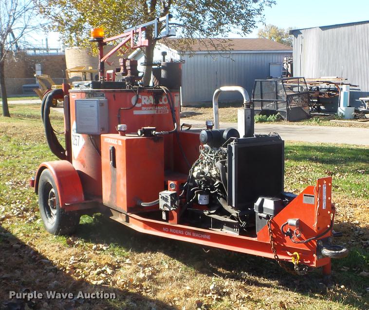 image for item DX9570 Crafco Supershot SS125 crack sealer