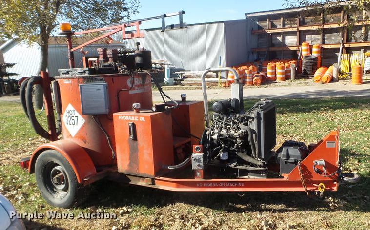 image for item DX9570 Crafco Supershot SS125 crack sealer