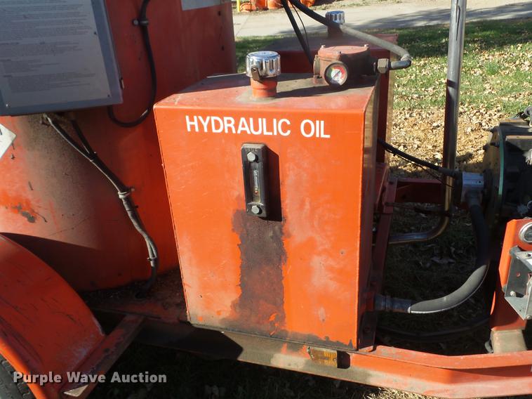 image for item DX9570 Crafco Supershot SS125 crack sealer