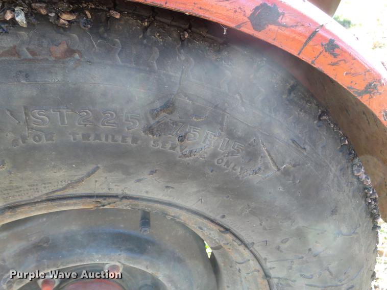 image for item DX9570 Crafco Supershot SS125 crack sealer