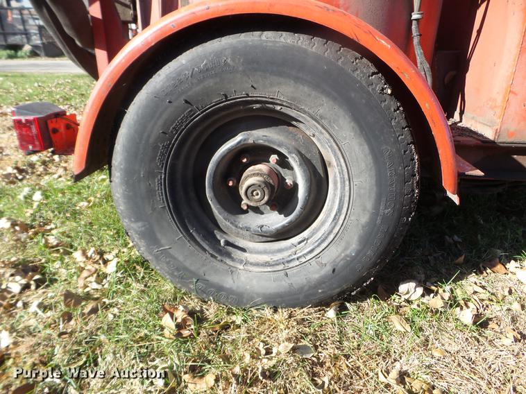 image for item DX9570 Crafco Supershot SS125 crack sealer