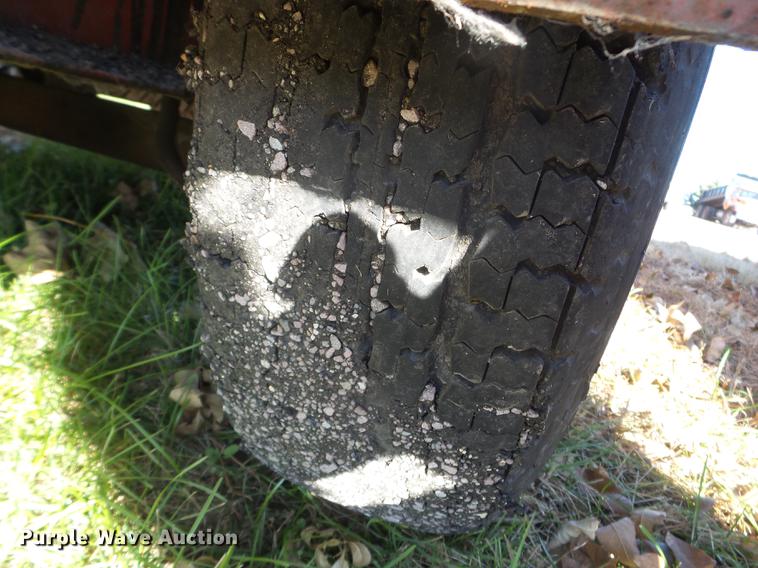 image for item DX9570 Crafco Supershot SS125 crack sealer