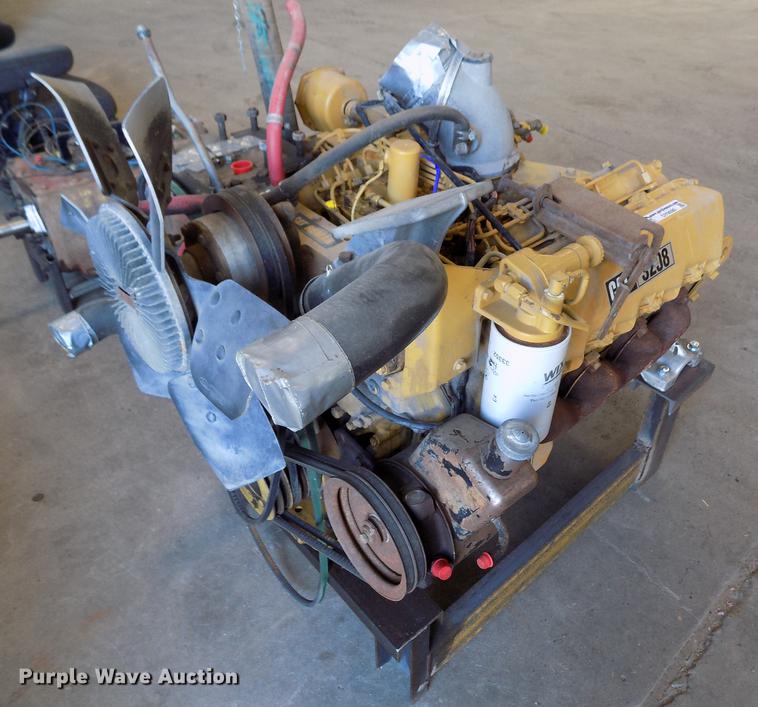 image for item DY9090 Caterpillar 3208 10.4L diesel engine