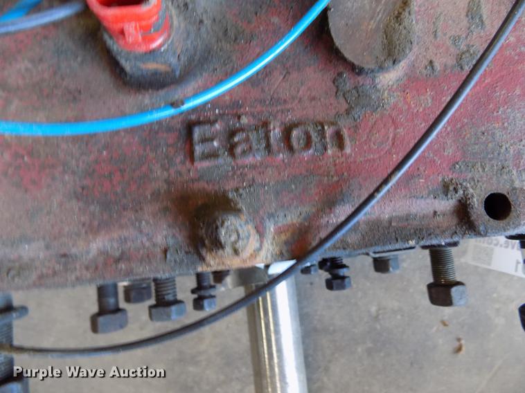 image for item DY9091 Eaton RT613 13 speed transmission