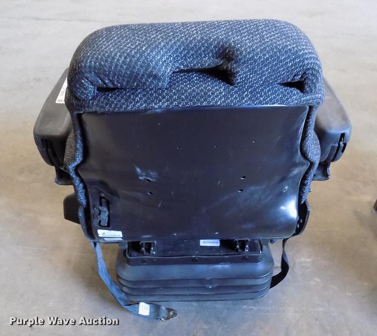 image for item DY9092 Sears Manufacturing suspension seat