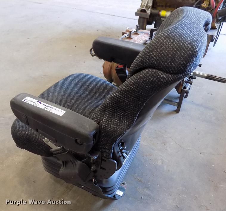 image for item DY9092 Sears Manufacturing suspension seat