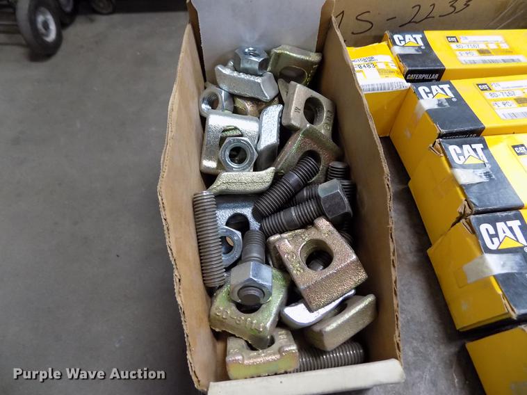 image for item DY9093 Caterpillar parts