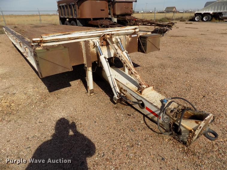image for item DY9094 1992 Landoll Hauloll tilt deck equipment trailer