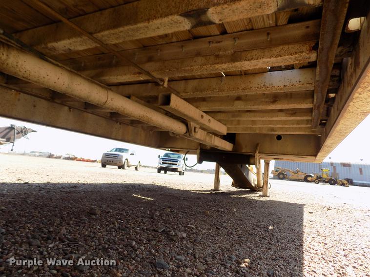 image for item DY9094 1992 Landoll Hauloll tilt deck equipment trailer