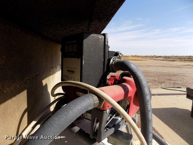 image for item DY9096 (2) L-shaped fuel tanks