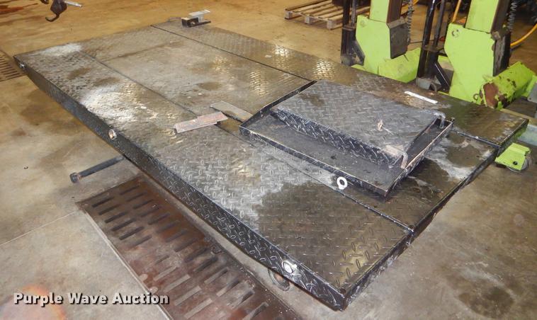 image for item EO9672 Motorcycle lift