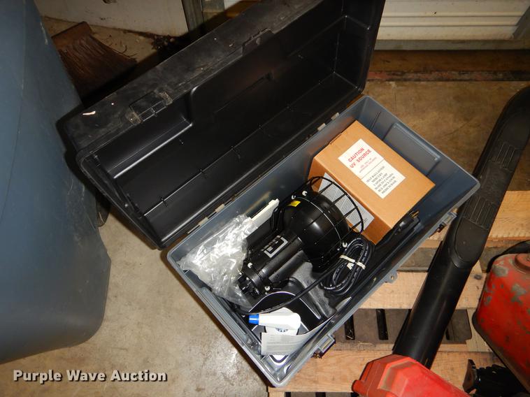 image for item EO9673 Tools