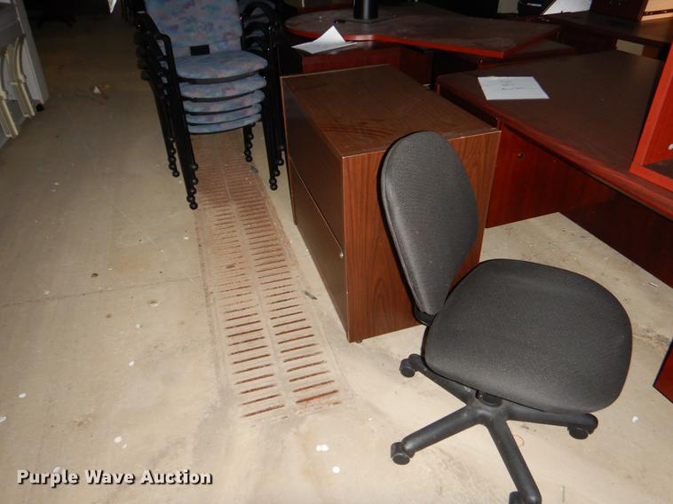 image for item EO9674 Office supplies and equipment