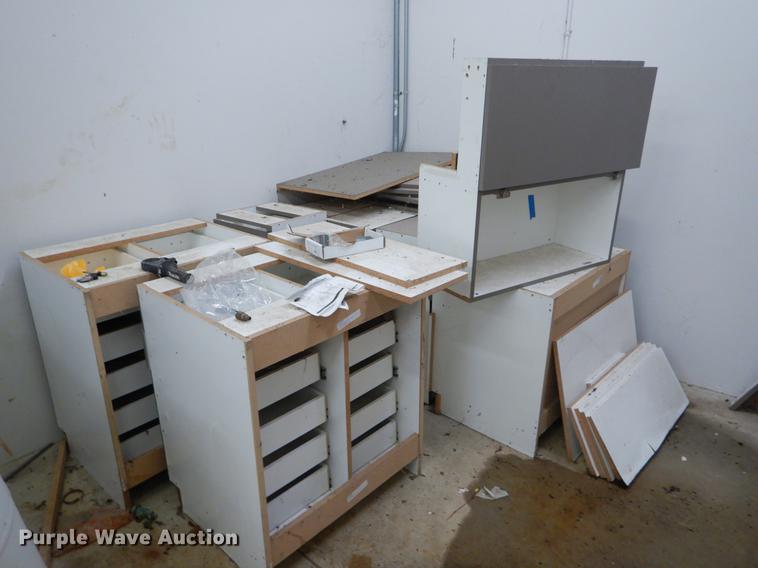 image for item EO9674 Office supplies and equipment